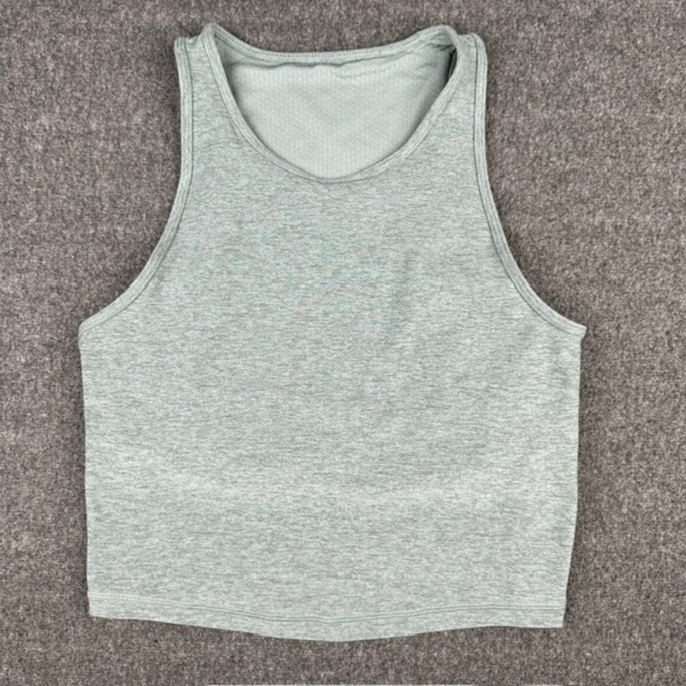 Vuori Elevation Plyo Tank Heathered Sage Green Built-In Shelf Bra VW1004 Small